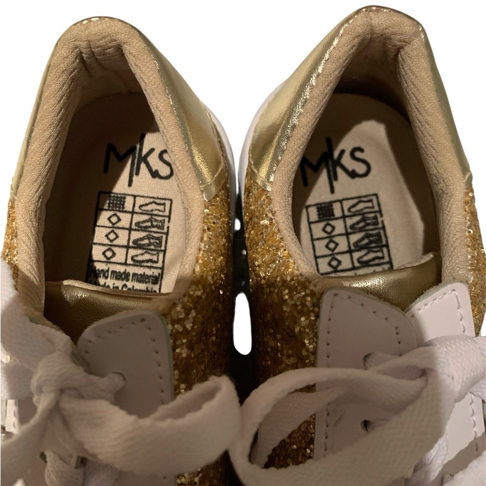 3/$25🔥DESIGNER-INSPIRED GLITTERED GOLD SNEAKER. NWOT - Picture 4 of 7